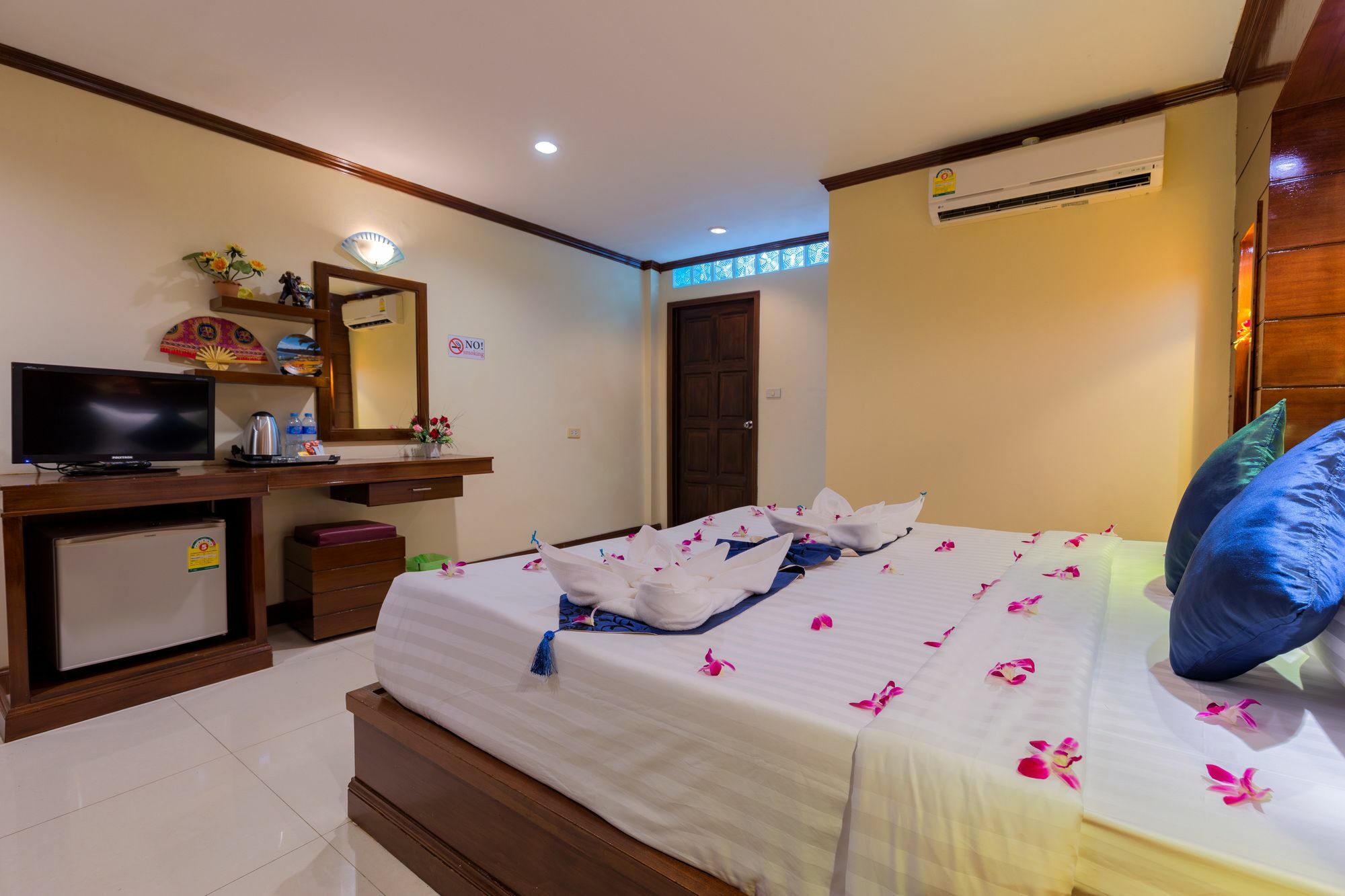 Pr Patong Residence -Sha Extérieur photo